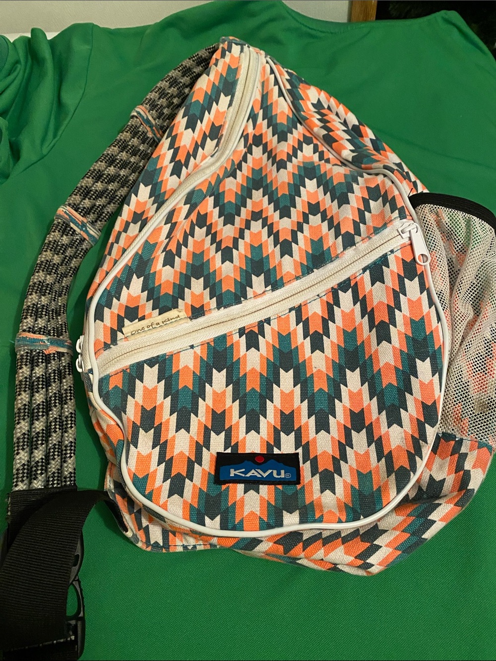 KAVU Rope Sling Bag Aztec Southwestern Geometric Crossbody Backpack OOAK EUC